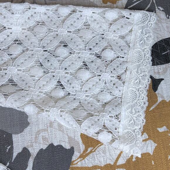 Coastal Cowgirl Delicate Babydoll Lace Daisies Bell Sleeve Boho Chic Women MED - Picture 9 of 9